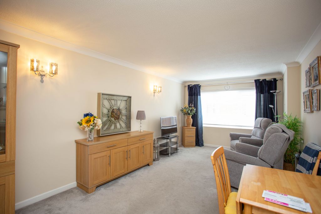 Property photo 2 of 11 Img_6508
