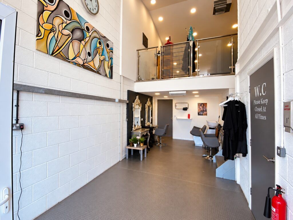 Property photo 2 of 12