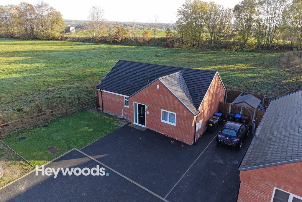 Property photo 1 of 35 Dji_20251113095854_0001_D