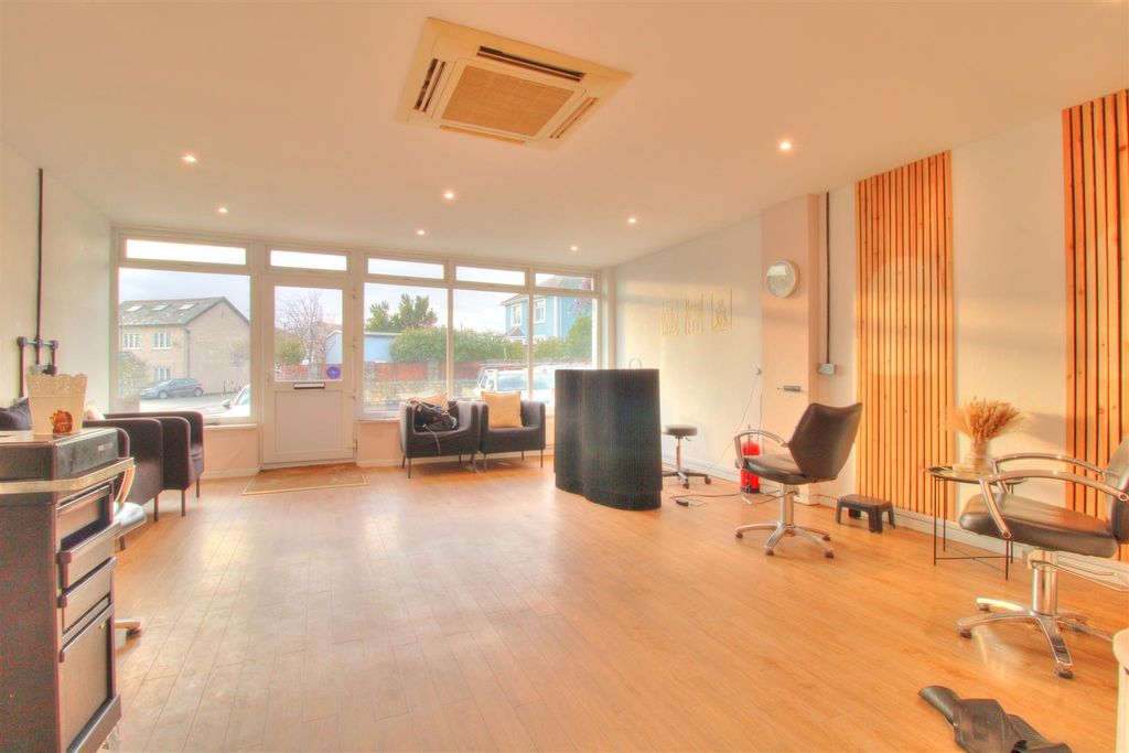 Property photo 2 of 4 Img_3754_5_6Enhancer Custom Settings.Jpg