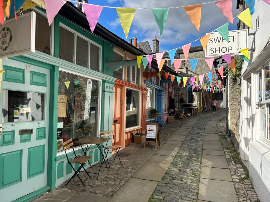 Property photo 1 of 2 Photo 7