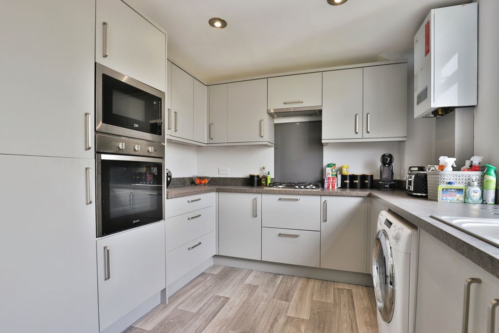 Property photo 2 of 15 Photography