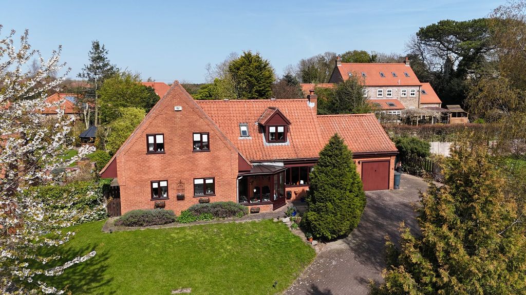 Property photo 1 of 29