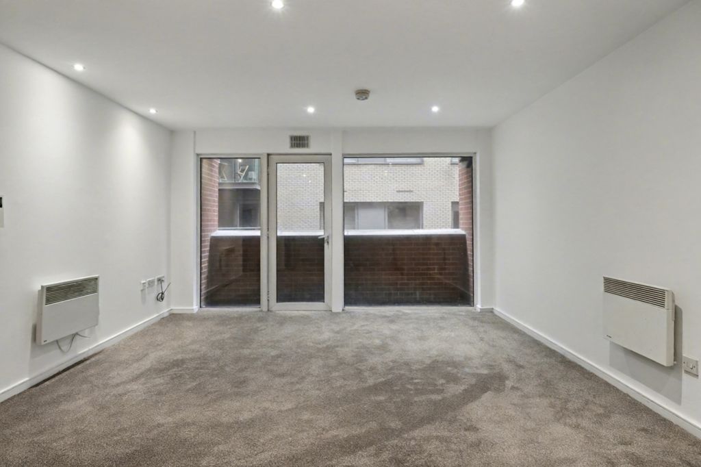 Property photo 1 of 11 Lrg_Img_5231