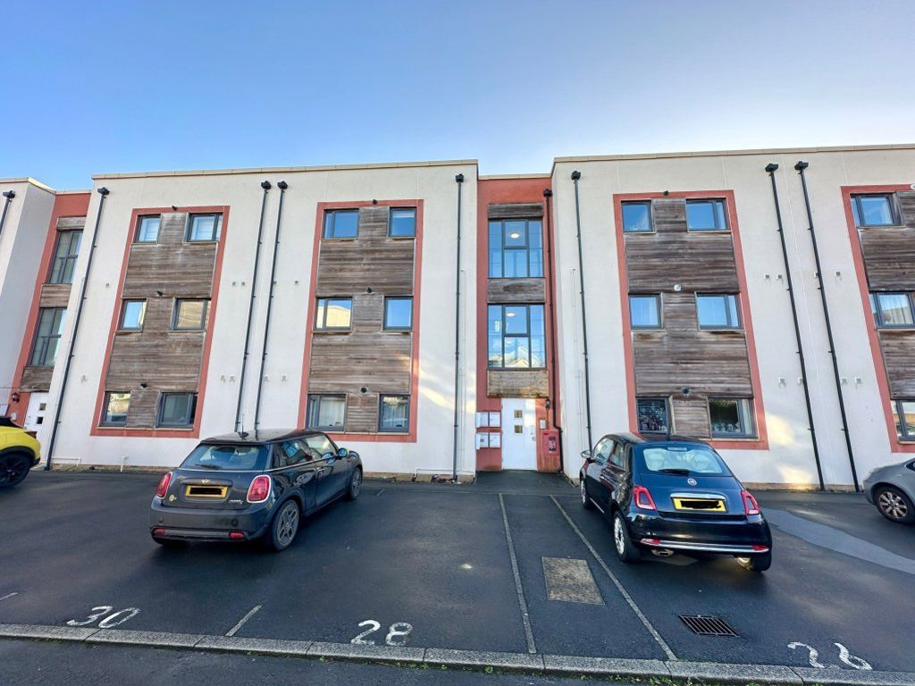 Property photo 1 of 15