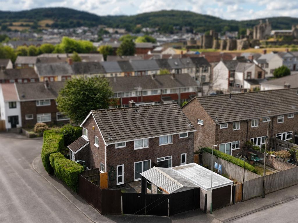 Property photo 1 of 42 File_000000006Bf881F9955Df8Df21d18519.Png