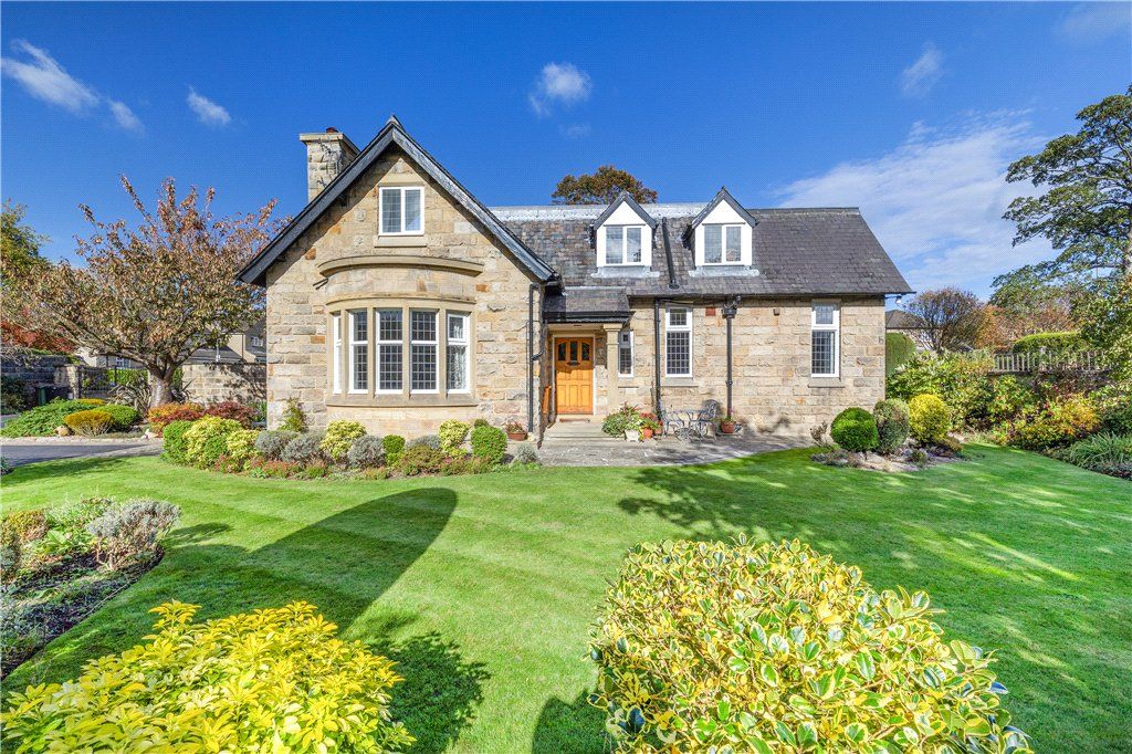 Property photo 1 of 27 Rose Cottage