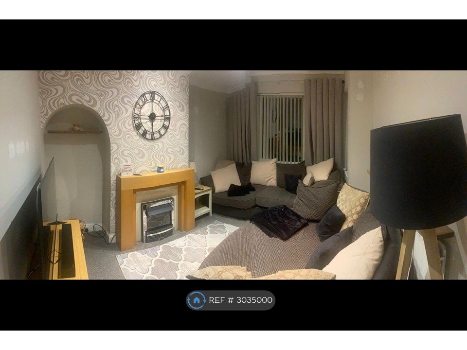 Property photo 1 of 22 Lounge
