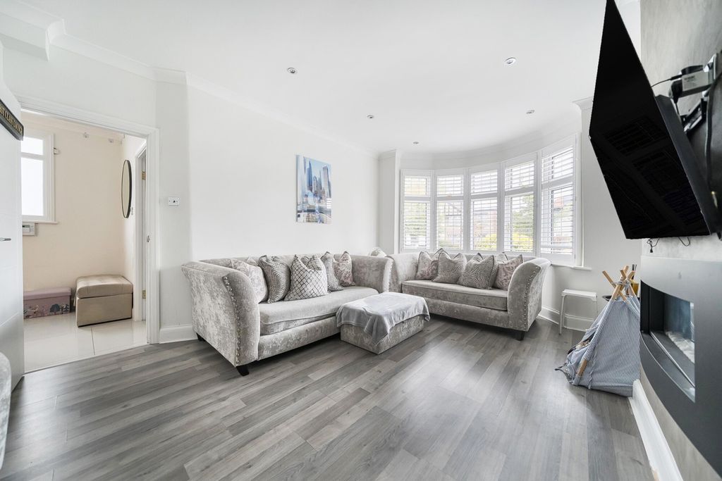 Property photo 2 of 26 Reception Room