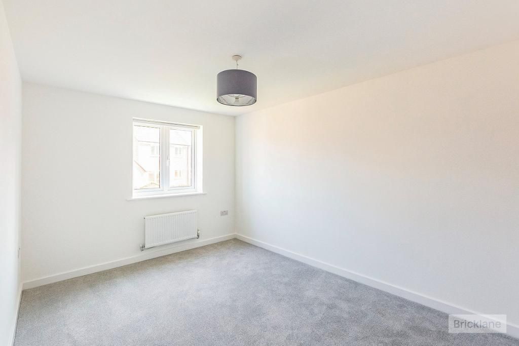 Property photo 3 of 11 Bedroom