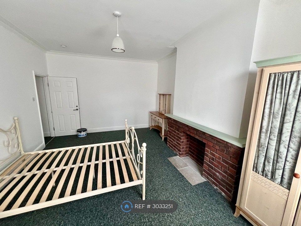 Property photo 3 of 4