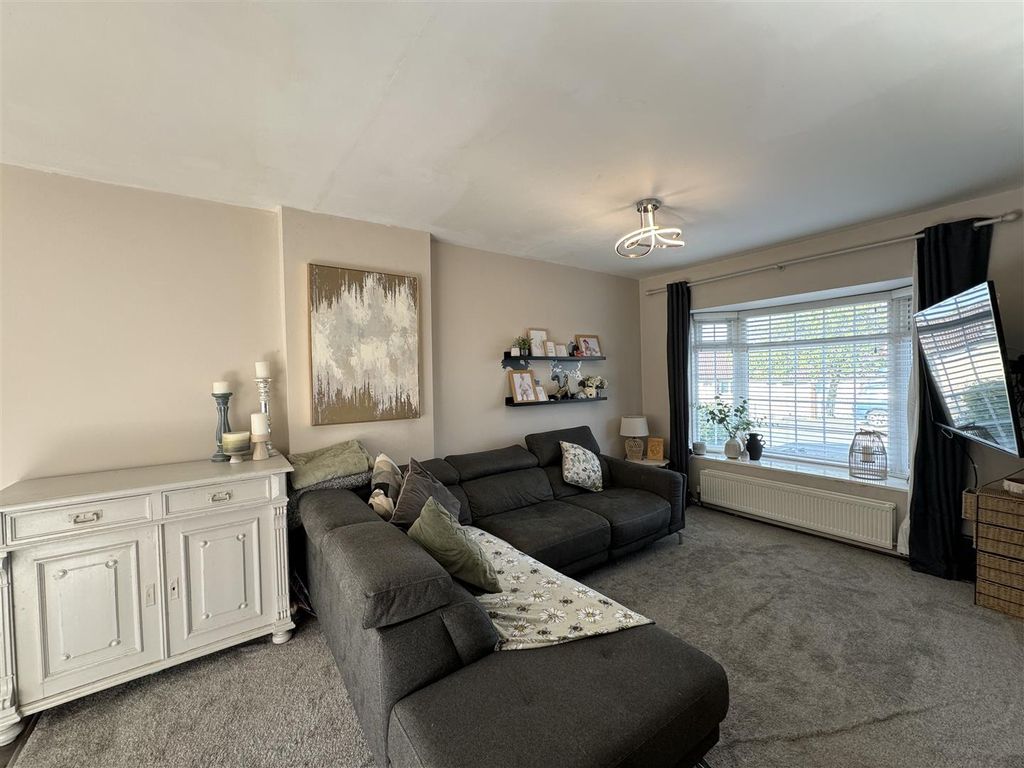 Property photo 2 of 11 2.Jpg