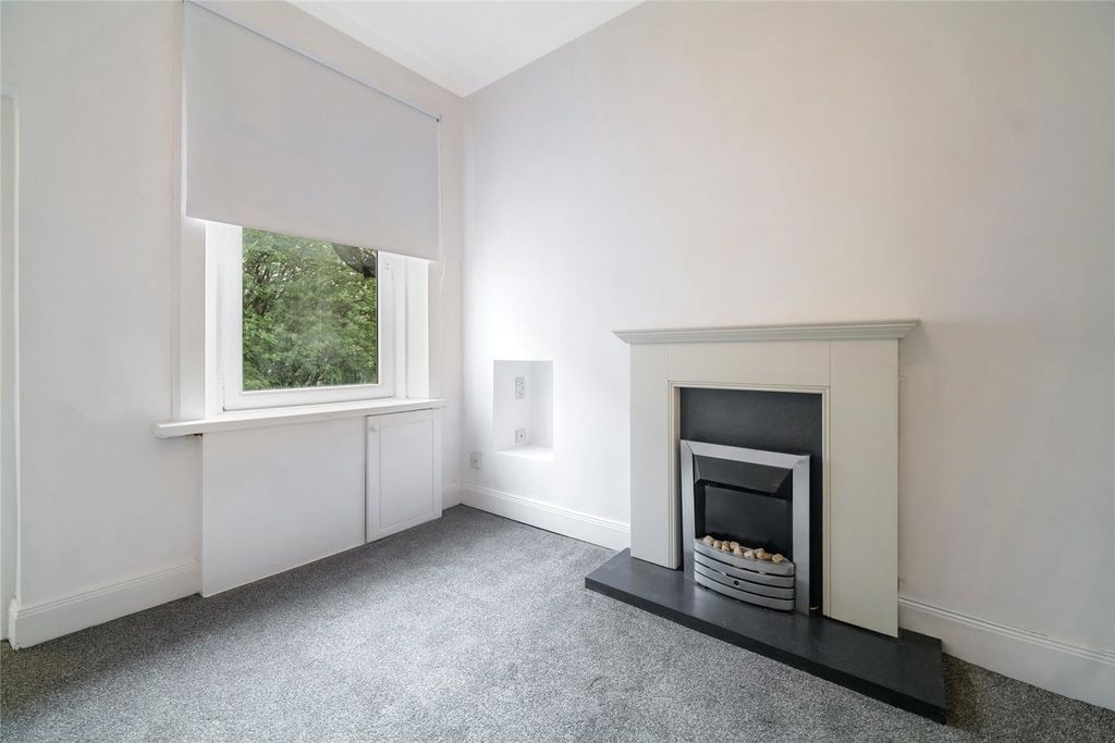 Property photo 3 of 21 Picture No. 11
