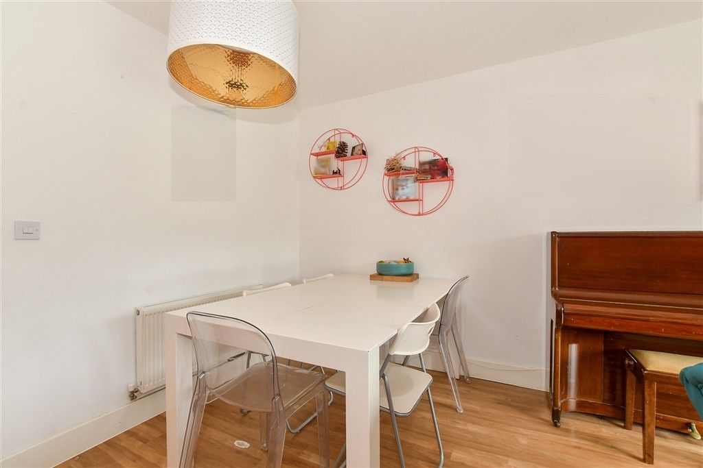 Property photo 2 of 18 Lounge/Dining Room.