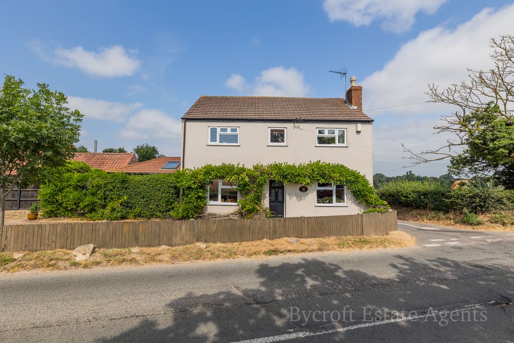 Property photo 1 of 25