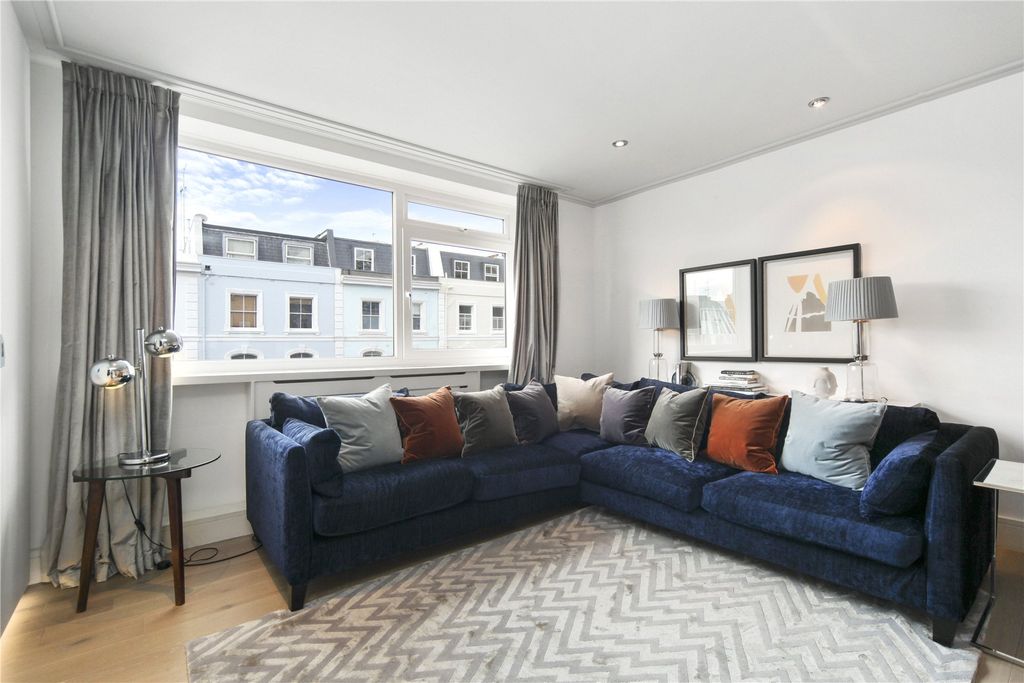Property photo 1 of 12 Reception Room
