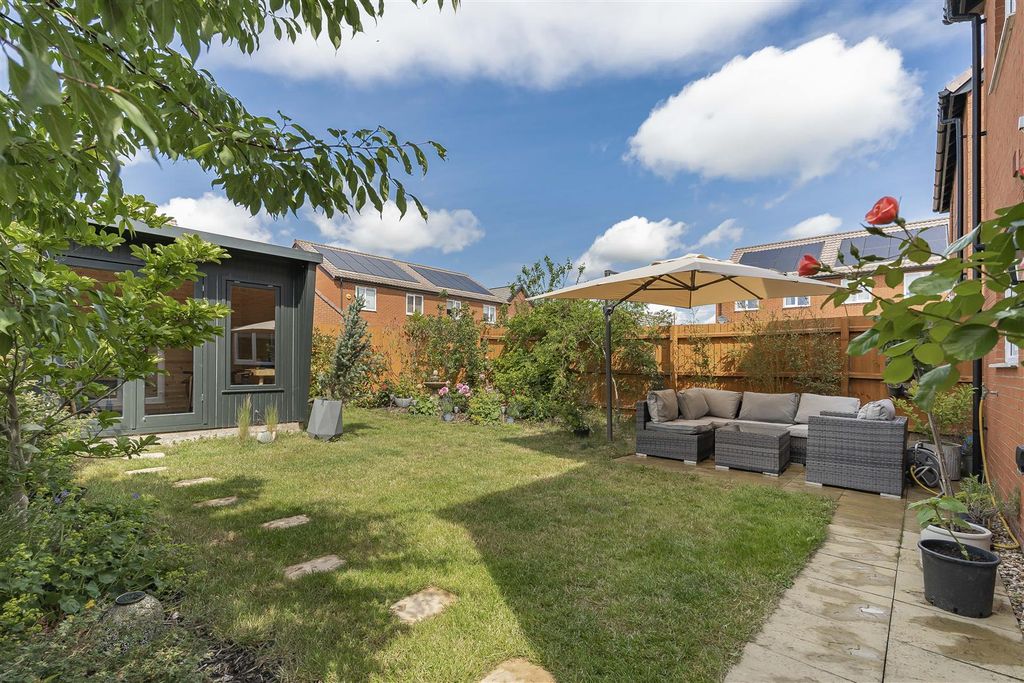 Property photo 2 of 17 20_55503.Jpg