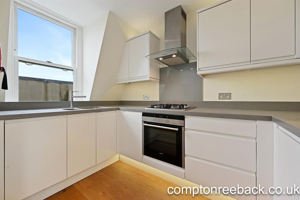 Property photo 2 of 11 Cr - Flat 3,  Elgin Avenue - 3 (1).Jpg