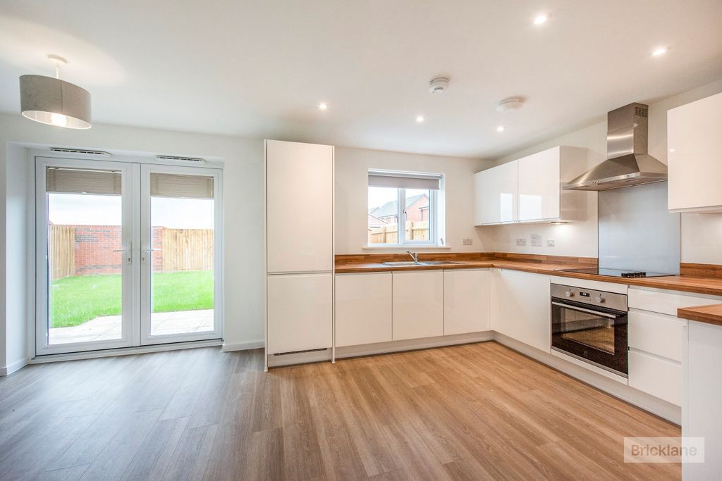 Property photo 3 of 13 Image