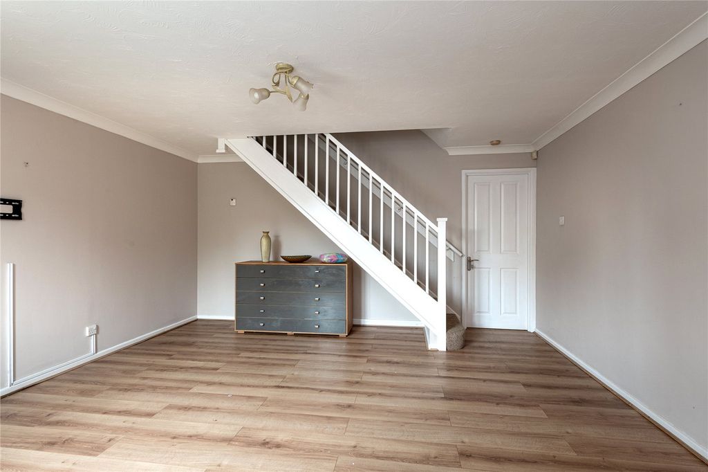 Property photo 3 of 18 Picture No. 15