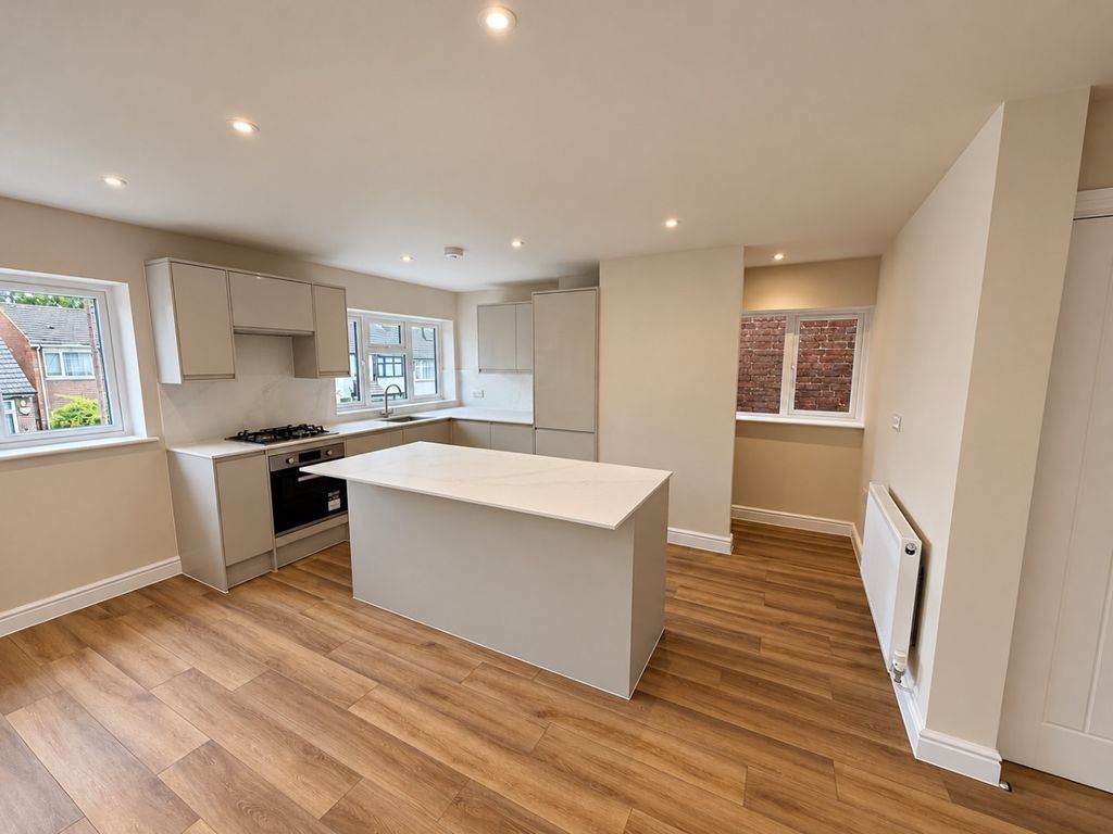 Property photo 2 of 7 5901243