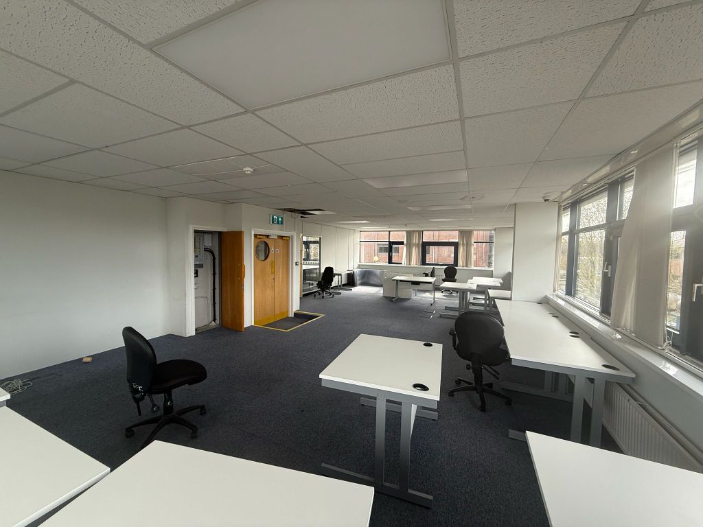 Property photo 2 of 4