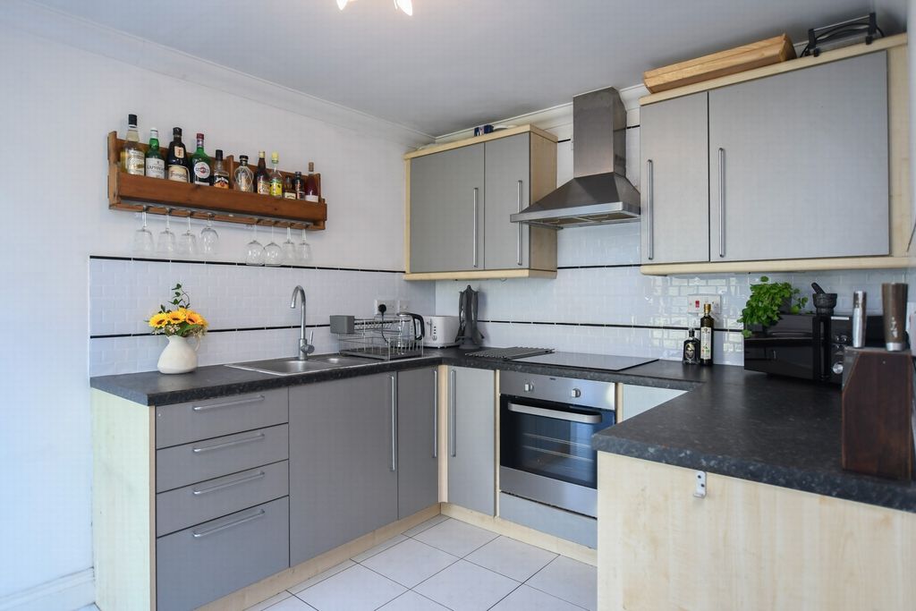 Property photo 3 of 22 Photo 12