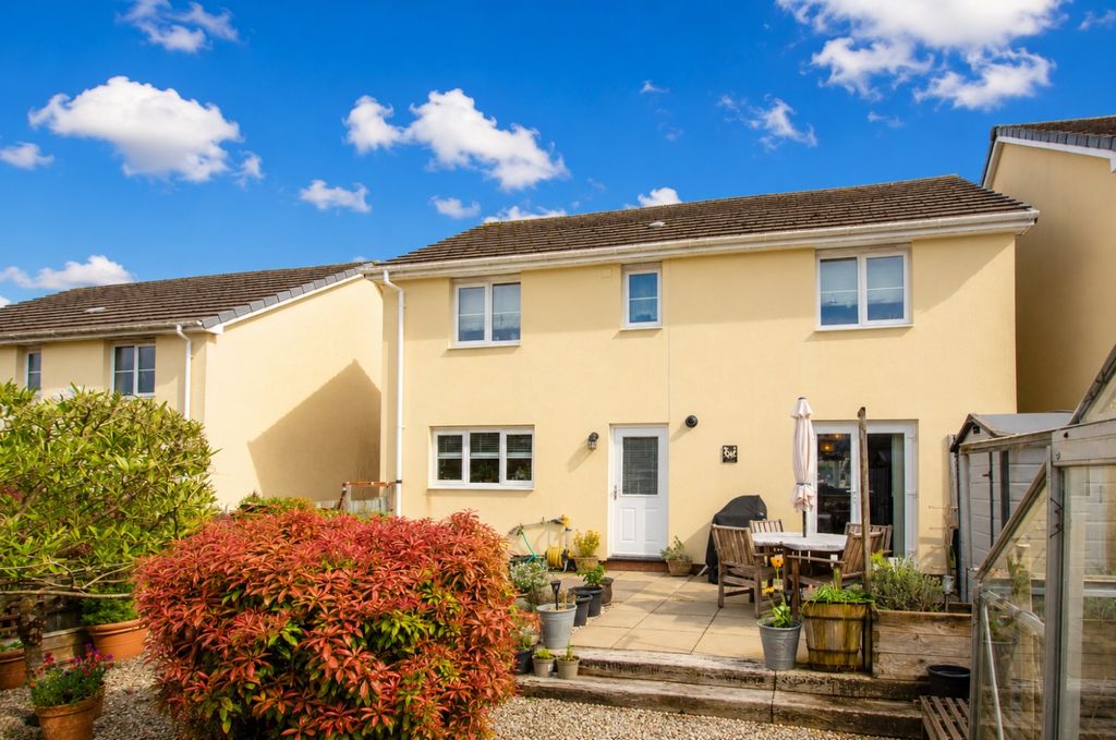 Property photo 1 of 6 Tps Bomdin 01208 74182 4