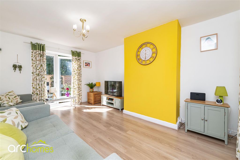Property photo 2 of 22 St John's-3.Jpg