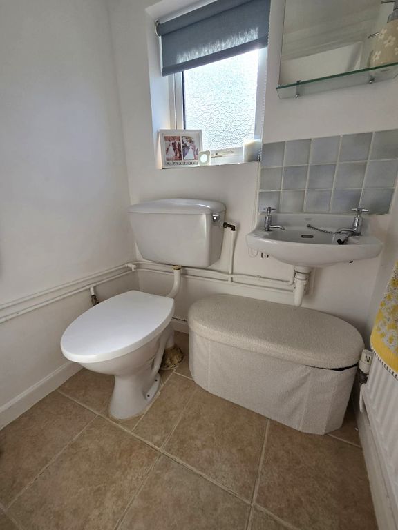 Property photo 2 of 18