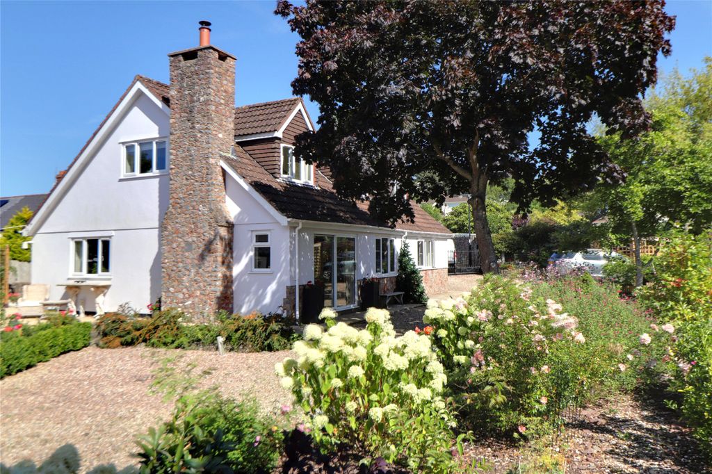 Property photo 1 of 21 Picture No. 04
