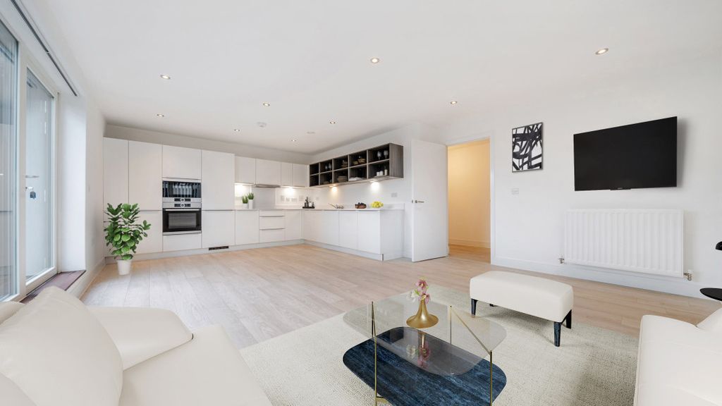 Property photo 1 of 9