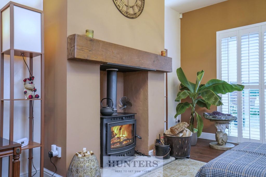 Property photo 3 of 33 007 Leylands.Jpg