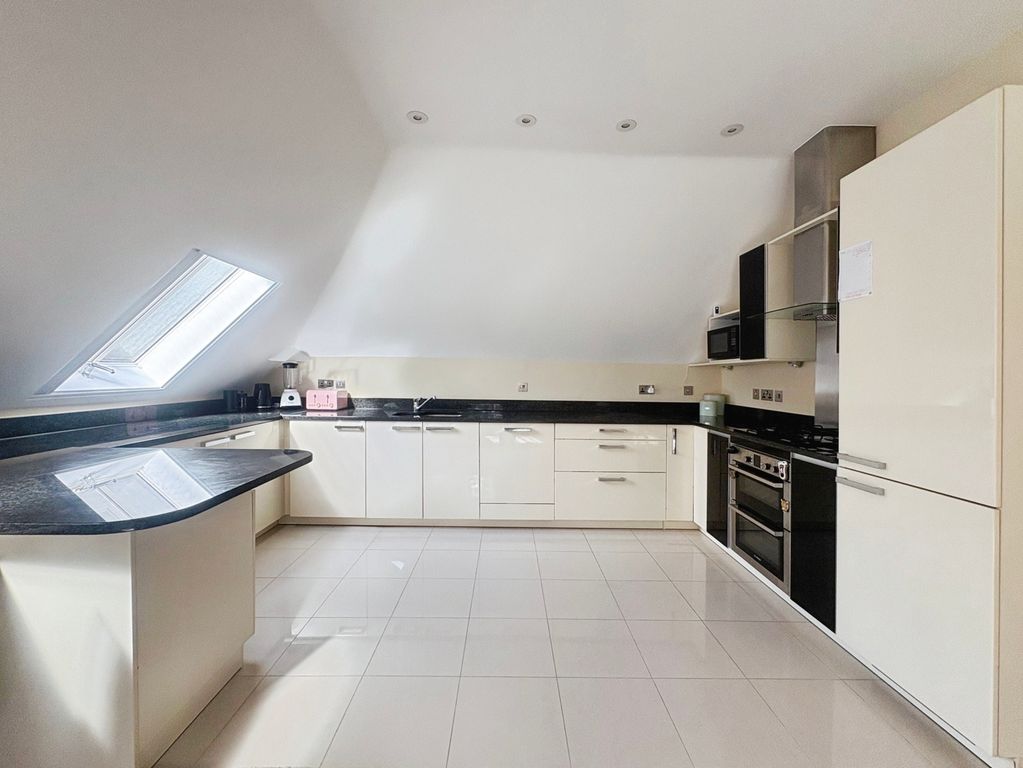 Property photo 2 of 13 Pbox-Img.Jpg