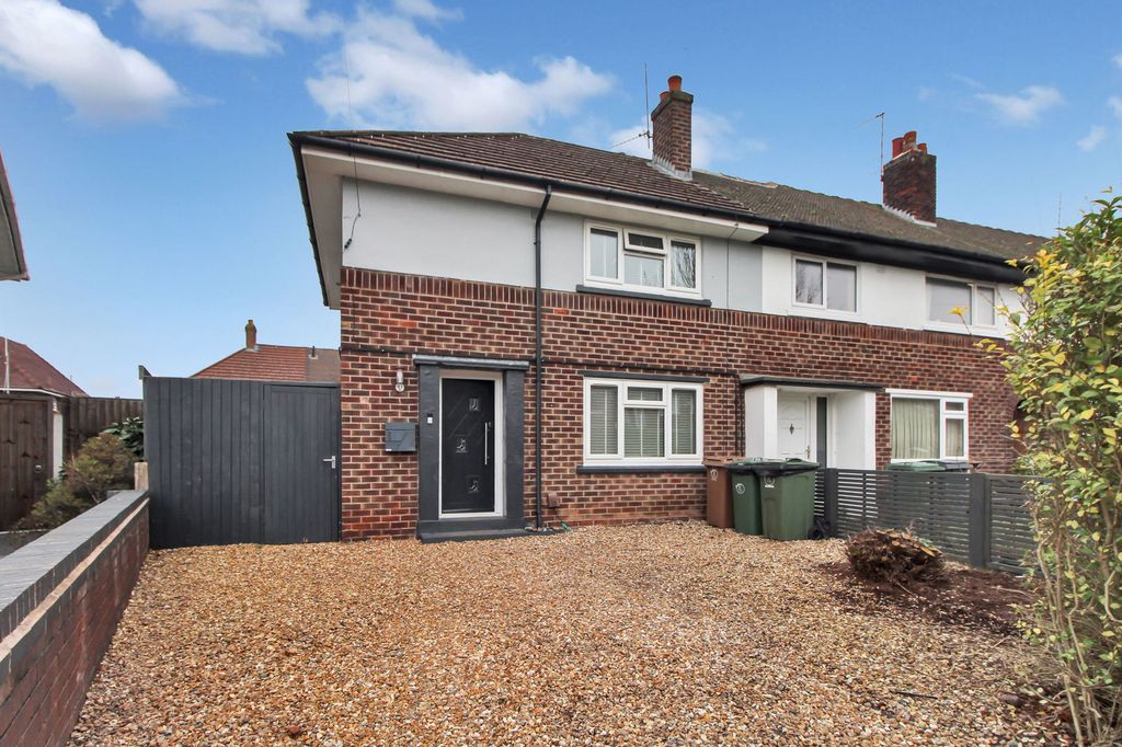 Property photo 1 of 23