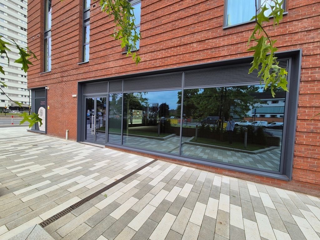 Property photo 1 of 21 Photo 9