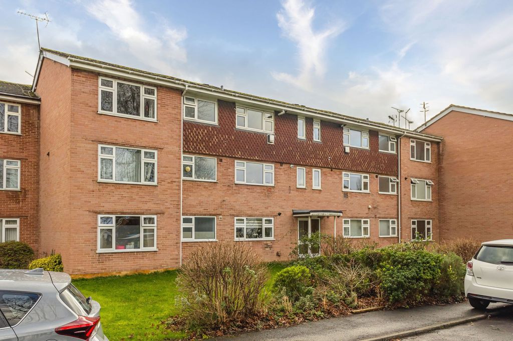 Property photo 1 of 23