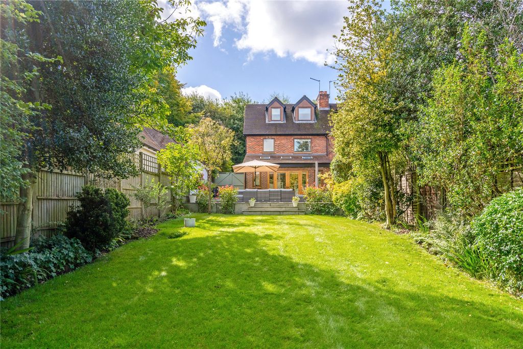 Property photo 1 of 25 Picture No. 36