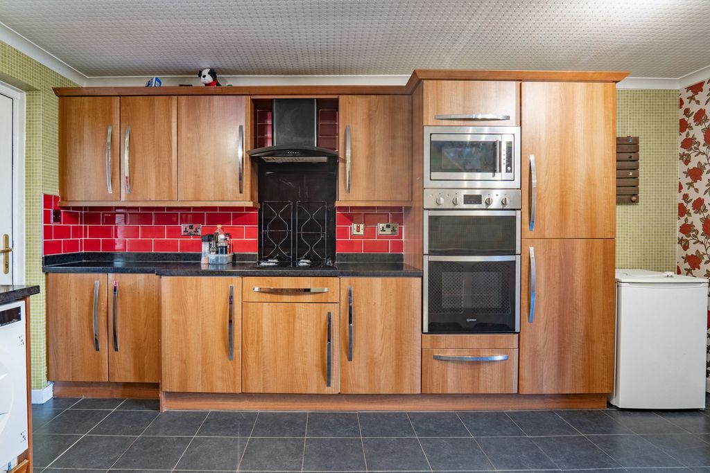 Additional image 8 of 3 bed terraced house for saleCockburn Place, Elgin IV30