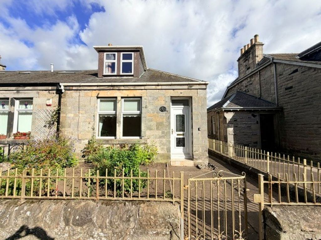 Property photo 2 of 12