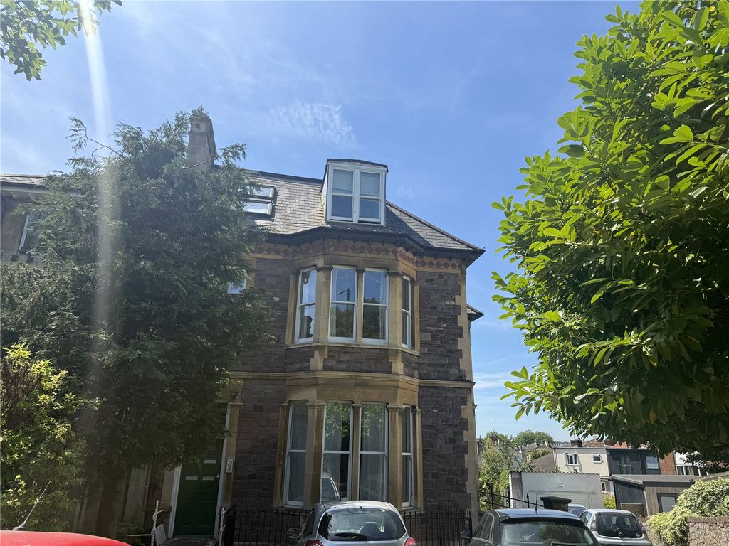 Property photo 1 of 6 Picture No. 05