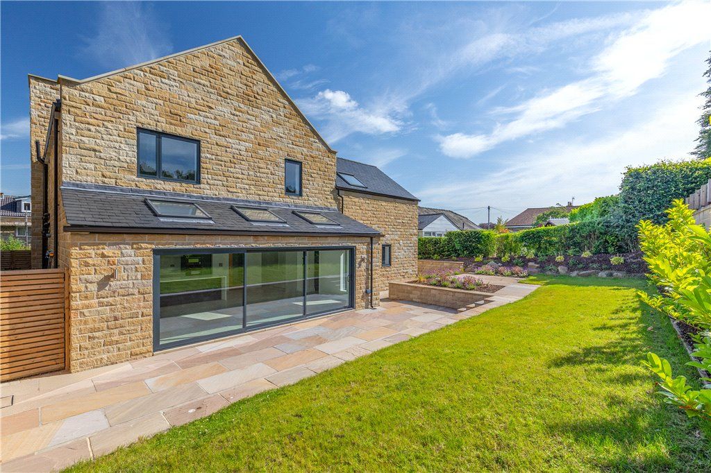 Property photo 2 of 28 Rear Terrace