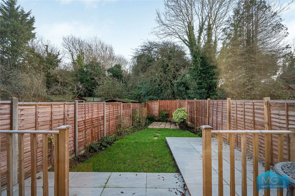 Property photo 2 of 13 Picture No. 20