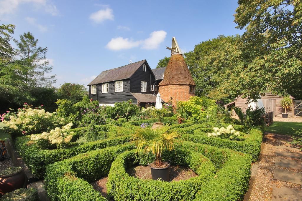 Property photo 2 of 25 Photo 2