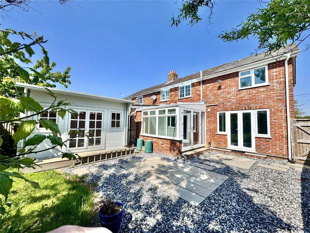 Property photo 2 of 16 Picture No. 97
