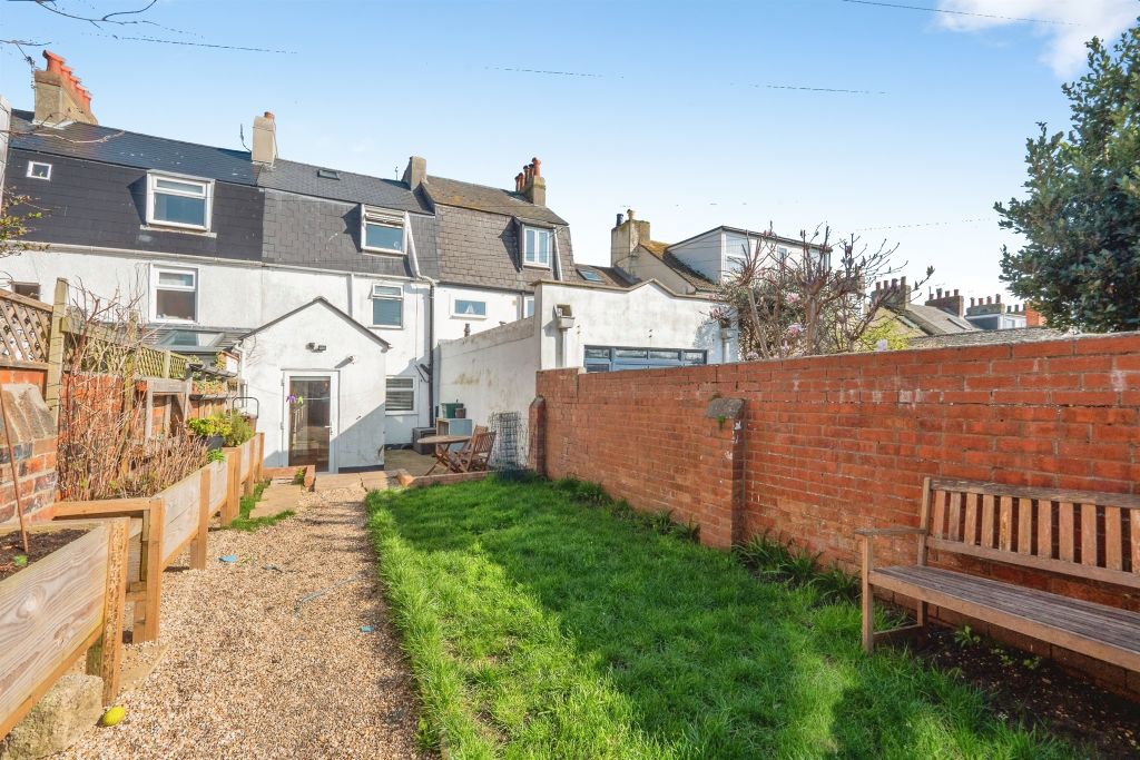 Property photo 2 of 10