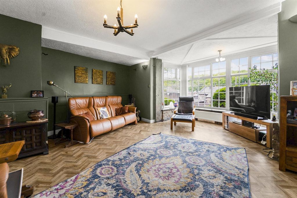 Property photo 2 of 44 Baron Ford Cottage-9.Jpg