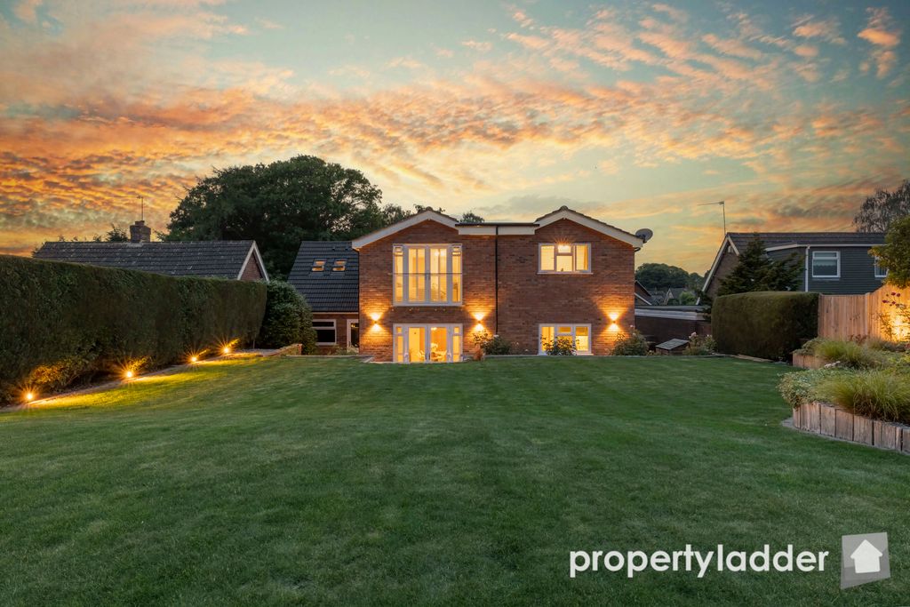 Property photo 3 of 41 Pl-88