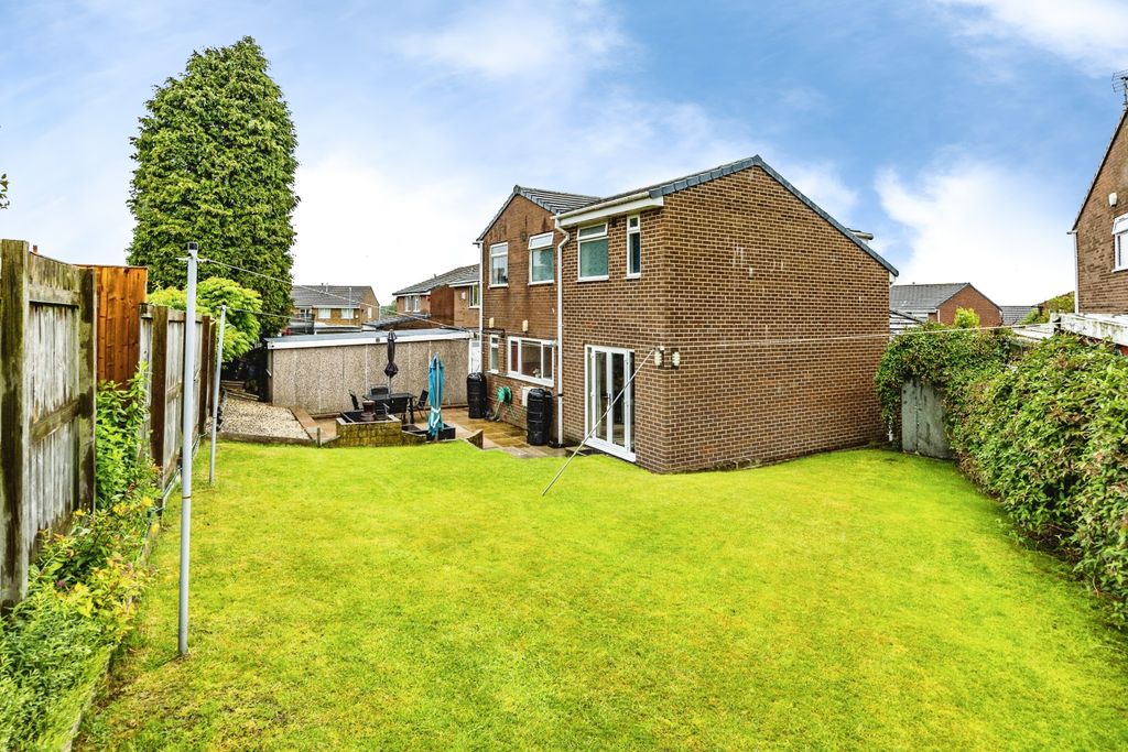 Property photo 3 of 20 67Fcdbrig-110626-34