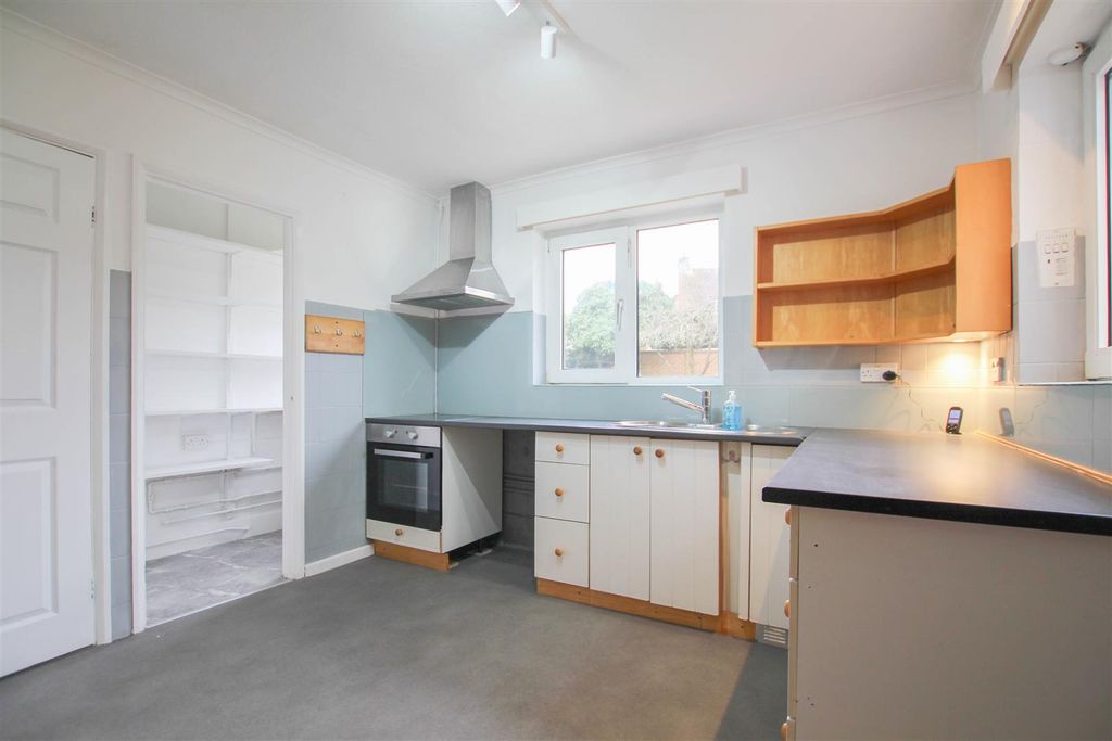 Property photo 3 of 17 Img_9343.Jpg